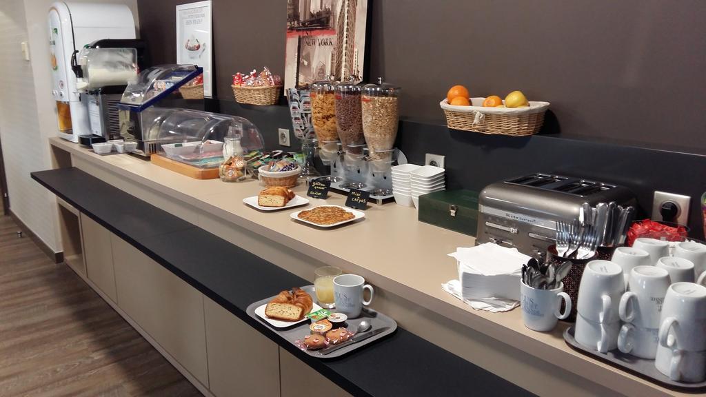 Hotel Kyriad Brive Ouest מראה חיצוני תמונה