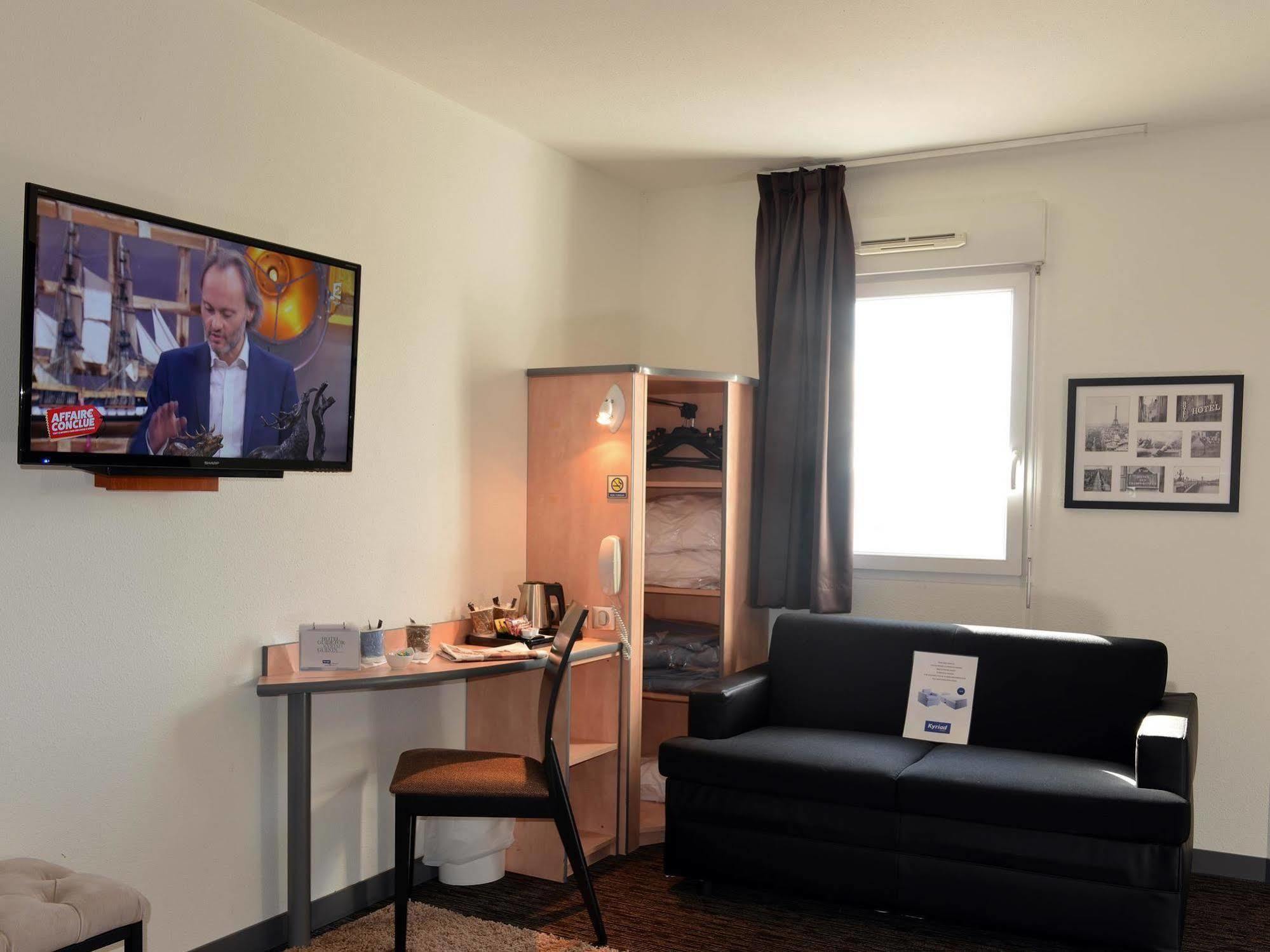 Hotel Kyriad Brive Ouest מראה חיצוני תמונה