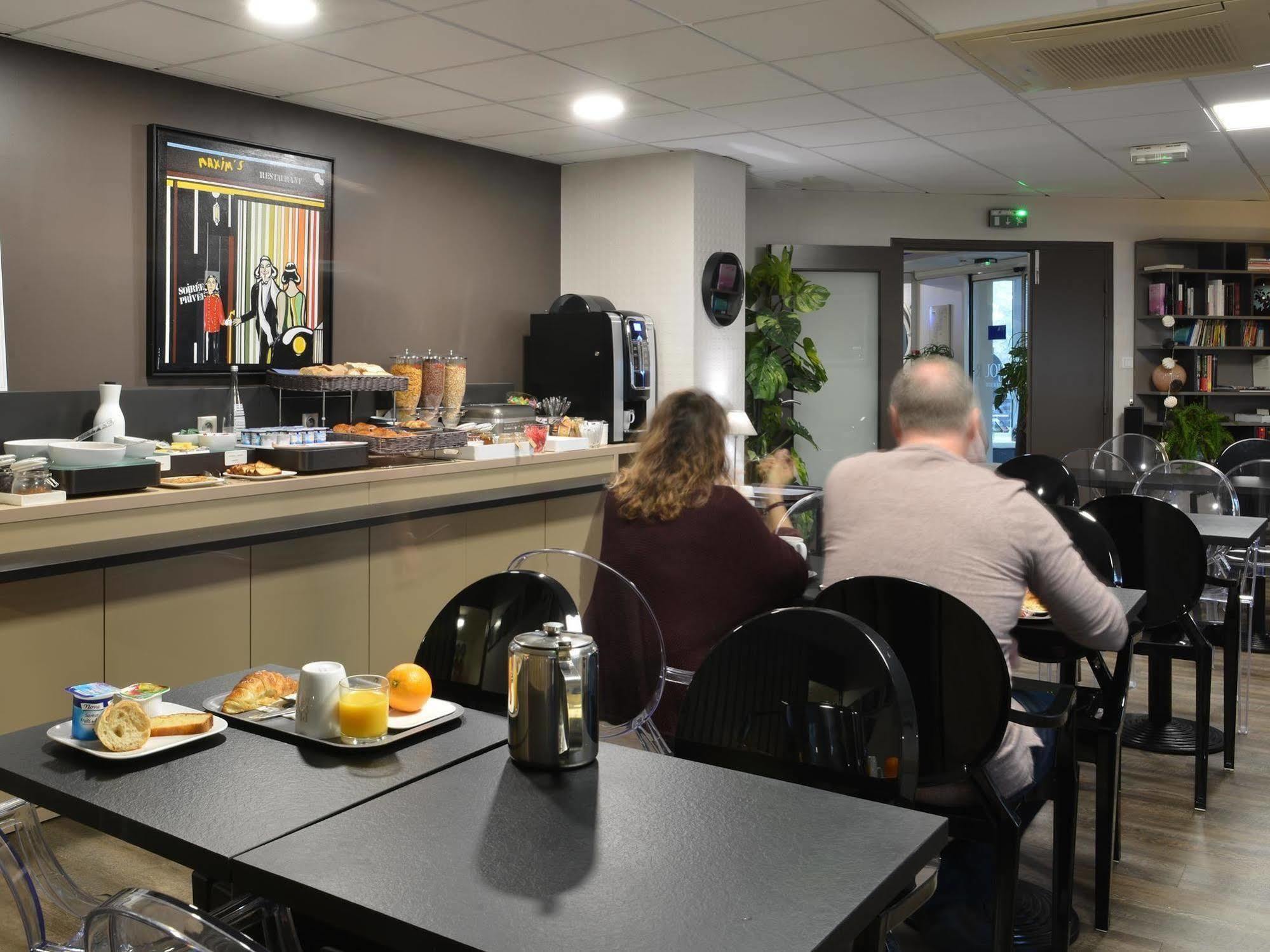 Hotel Kyriad Brive Ouest מראה חיצוני תמונה